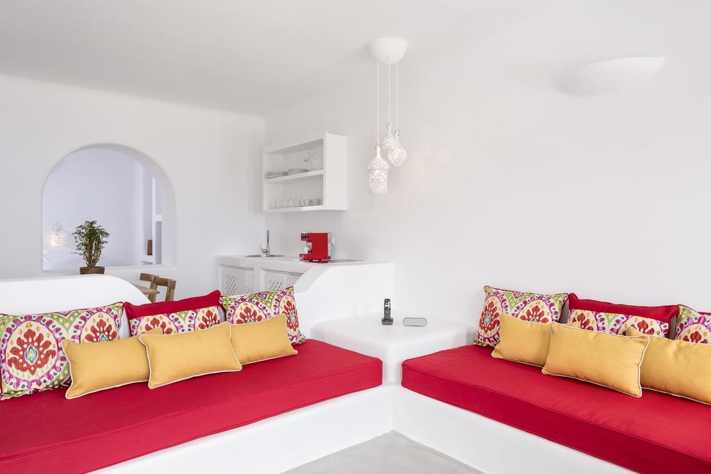 Skyfall Suites - Adults Only Pyrgos Kallistis Luaran gambar