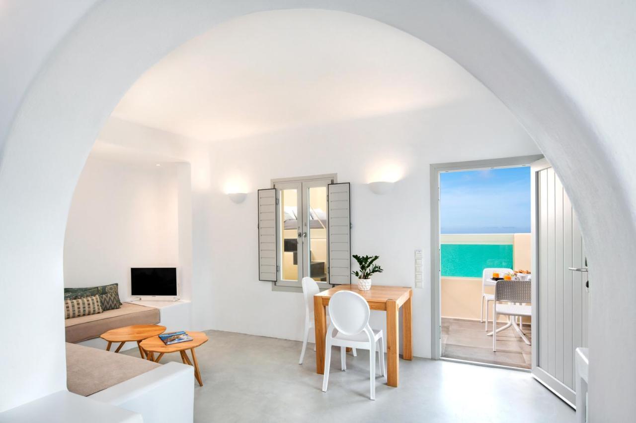 Skyfall Suites - Adults Only Pyrgos Kallistis Luaran gambar
